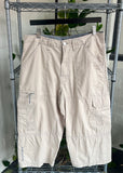 Vintage Y2K Maui & Sons 3 Quarter Length Cargo Shorts