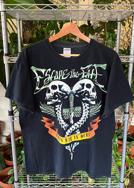 Vintage 2008 Escape the Fate ‘This War is Ours’ Band T-shirt