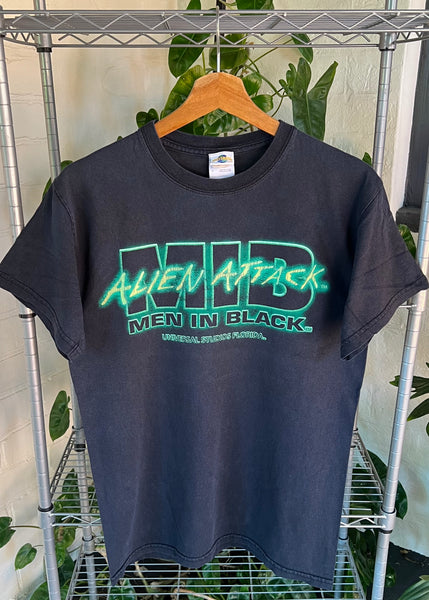 Vintage Men In Black ‘Alien Attack’ Universal Studios T-shirt