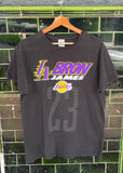 Vintage Labron James Lakers NBA T-shirt
