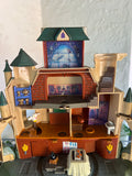 Vintage 2001 Polly Pocket x Harry Potter Hogwarts Toy Playset