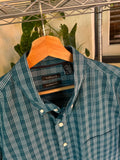 Vintage Van Heusen Plaid Button Up