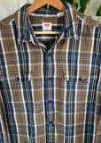 Vintage Levis Plaid Button Up Shirt